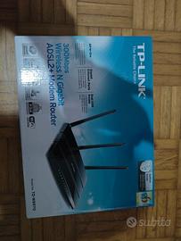 TP-Link TD-W8970 Modem Router ADSL2+ Wi-Fi N 300 M