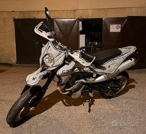 Husquarna SMR 630 (2009)-solo 20.500km-Eccellente