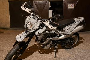 Husquarna SMR 630 (2009)-solo 20.500km-Eccellente