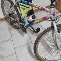 mountain-bike rock cyclone 26