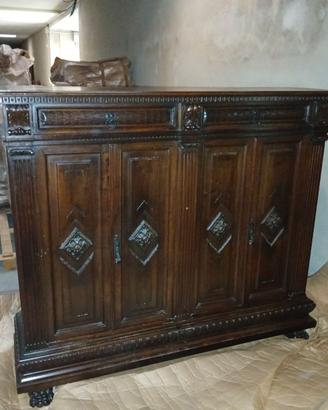 Mobile in legno