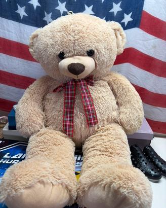 Orsetto gigante peluche