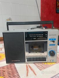 Radio sanyo vintage