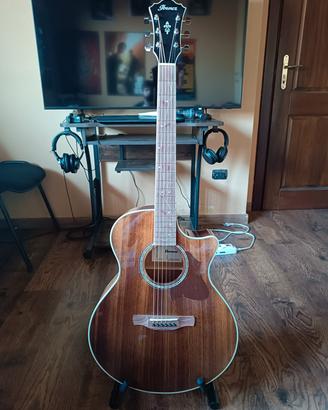 Chitarra acustica Ibanez elettrificata