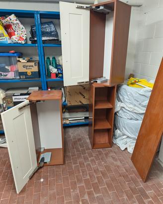 composizione di arredamento 