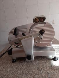 Affettatrice tgf 220 micra