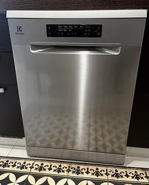Lavastoviglie Elettrolux ESM48400SX