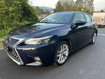 Lexus CT 200h Hybrid Sport - 2019