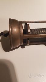 antico cavatappi in bronzo 