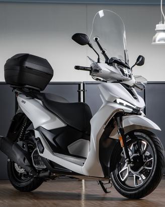 VOGE SFIDA SR16 125cc BIANCO MOT. A LIQUIDO