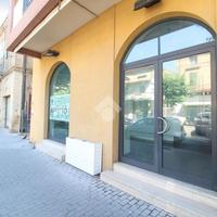 2 LOCALI A ROSETO DEGLI ABRUZZI