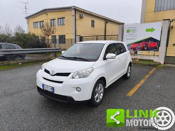 TOYOTA Urban Cruiser 1.4 D-4D AWD Luxury