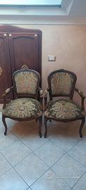 Poltroncine classiche.
