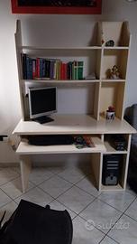 Mobili cameretta letto scrivania comò e comodino