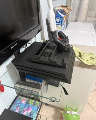 PlayStation Pro + TV sharp