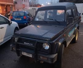 Suzuki 4x4 Samurai SJ510 De Luxe