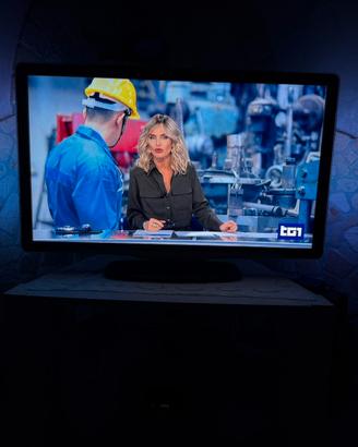 TV PHILIPS  FULL HD 1080 P AMBILIGHT 