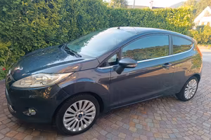 Ford Fiesta Titanium 1,4 68 CV Diesel