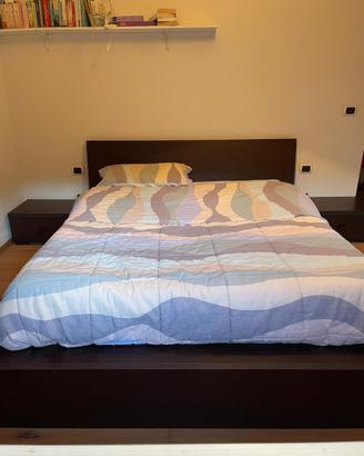 Set camera da letto :letto, 2 comodini e settimino