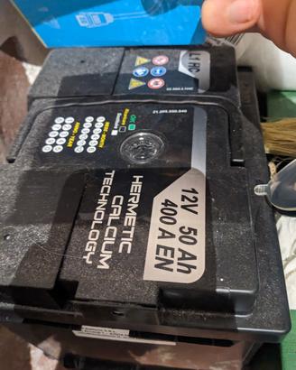 batteria auto NUOVA 12v 50 ah 400 A EN