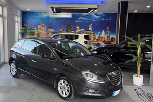 Lancia Delta 1.6 MJT DPF Gold-2012