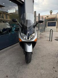 Yamaha T Max