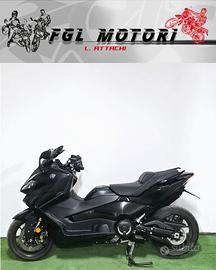 Yamaha T Max 560 XP MAT DARK GRAY METALLIC