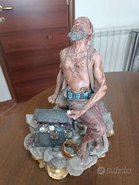 Scultura Capodimonte V. Tessaro, Pirata col Tesoro
