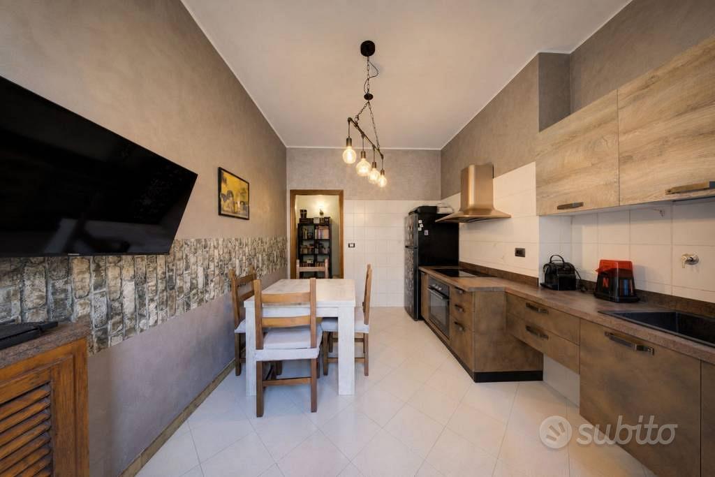 Apartment in Torino, Borgata Tesso, Circoscrizione 5 - Altro