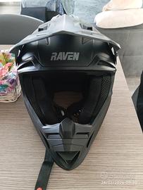 casco raven 