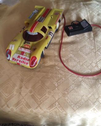 auto vintage filoguidata Lola