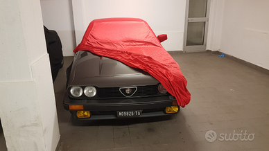 Alfa Romeo GTV6 2.5 targa oro