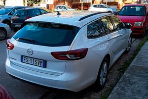 Opel Insignia 1.6 CDTI Aut. 136 cv