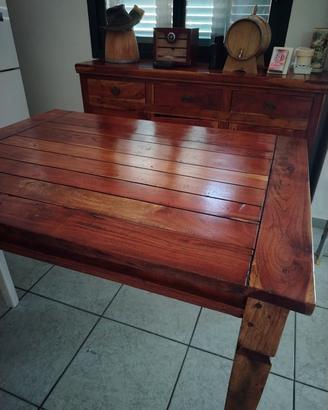 Mobili legno massello