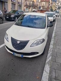 Lancia y 1,3 multijet 95 cavalli