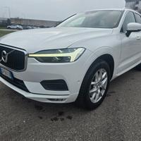 Volvo XC 60 XC60 B4 (d) AWD Geartronic Momentum