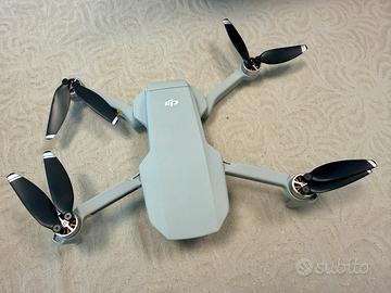 DJI Mavic Mini Fly More Combo