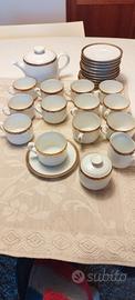 Antiquariato Richard Ginori 12 tazze, piatti, the'