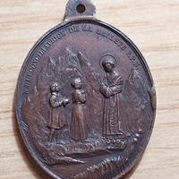 Medaglia ottocentesca Notre Dame de la Salette ecc