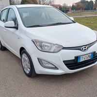 Hyundai i20 1.2 5p. Econext Sound Edition