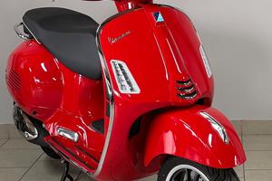 Vespa 310 GTS hpe Super