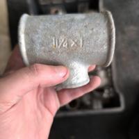 Tes in ghisa mall. zinc. 1 poll e 1/4 riduz 1 poll