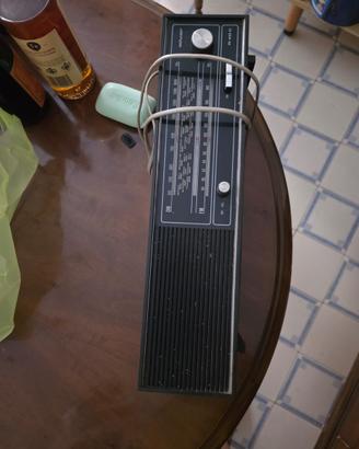 Radio d'epoca Mivar R 40 C vintage anni '70