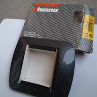 Placca Serie living - mod. L4802AC "Grigio Acciaio