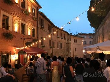 RISTORANTE nel centro storico di Urbino