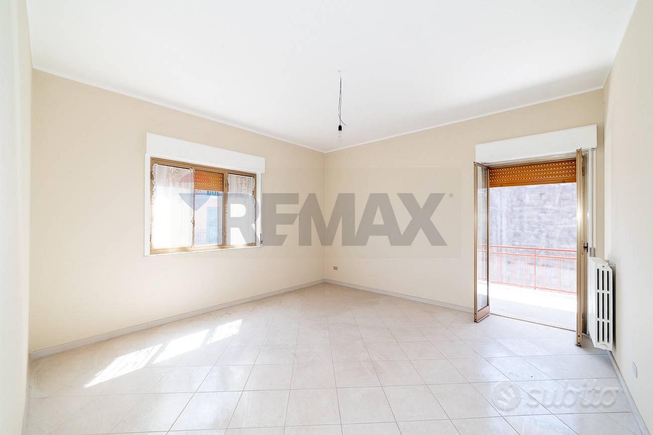Appartamento - Randazzo - Vista 2