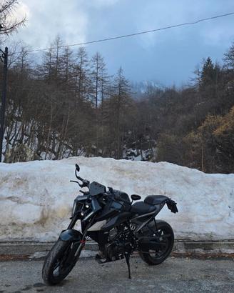 KTM 990 Duke 2024 | Total Black