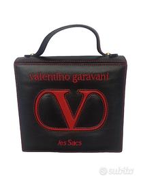 Valentino Garavani go logo