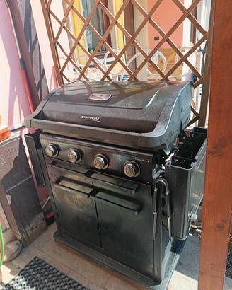 Barbecue Campingaz 4 fuochi accensione automatica 