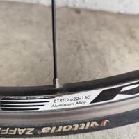 ruota bici da corsa